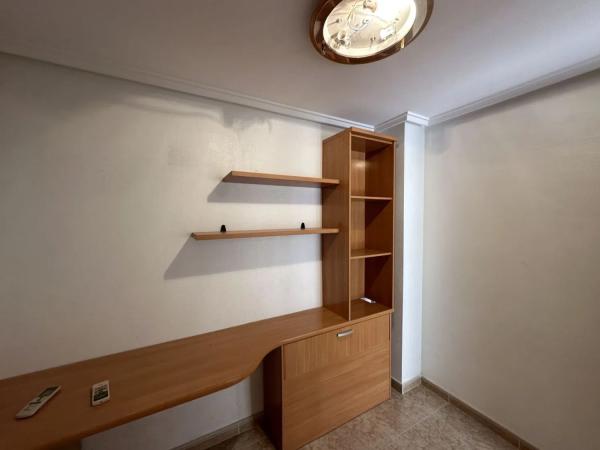 Chalet independiente en venta en  Calle Logroño, Santa Pola photo 4