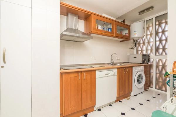 Detached villa for sale in  Avenida de Portugal, 229, Santa Pola photo 2