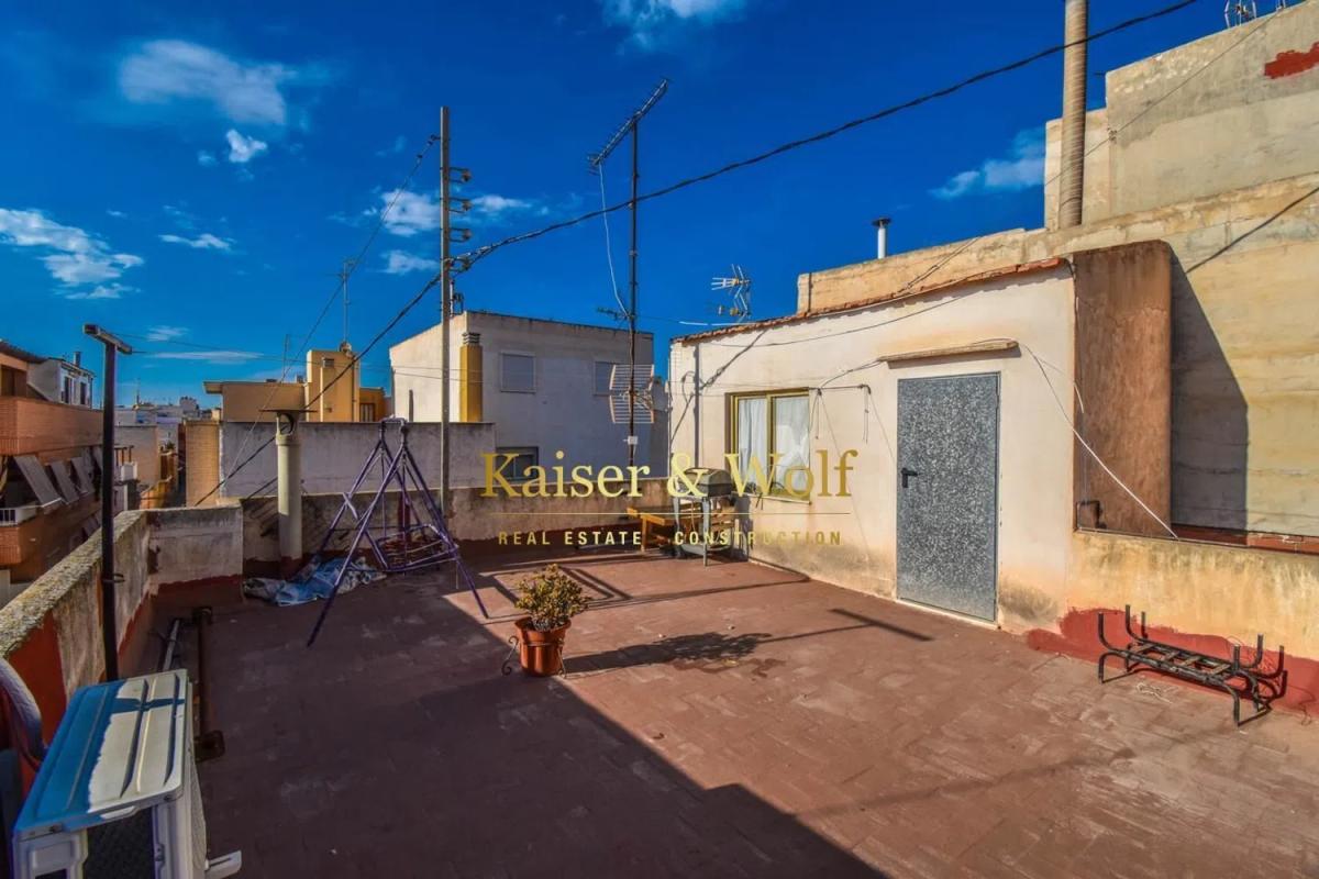 Sale of apartment in Calle de Sant Antoni, Santa Pola
photo 2