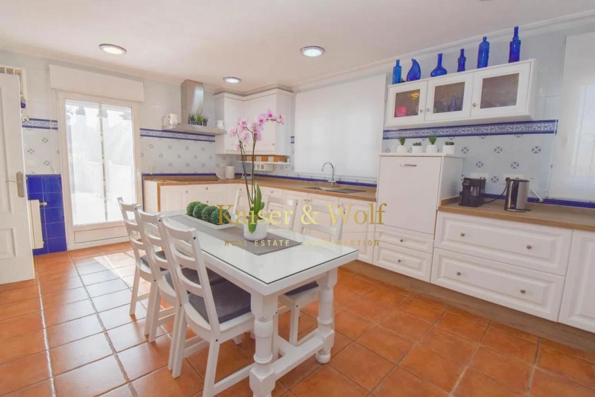 Venta de chalet independiente en Calle Maestro Serrano, Santa Pola
photo 3