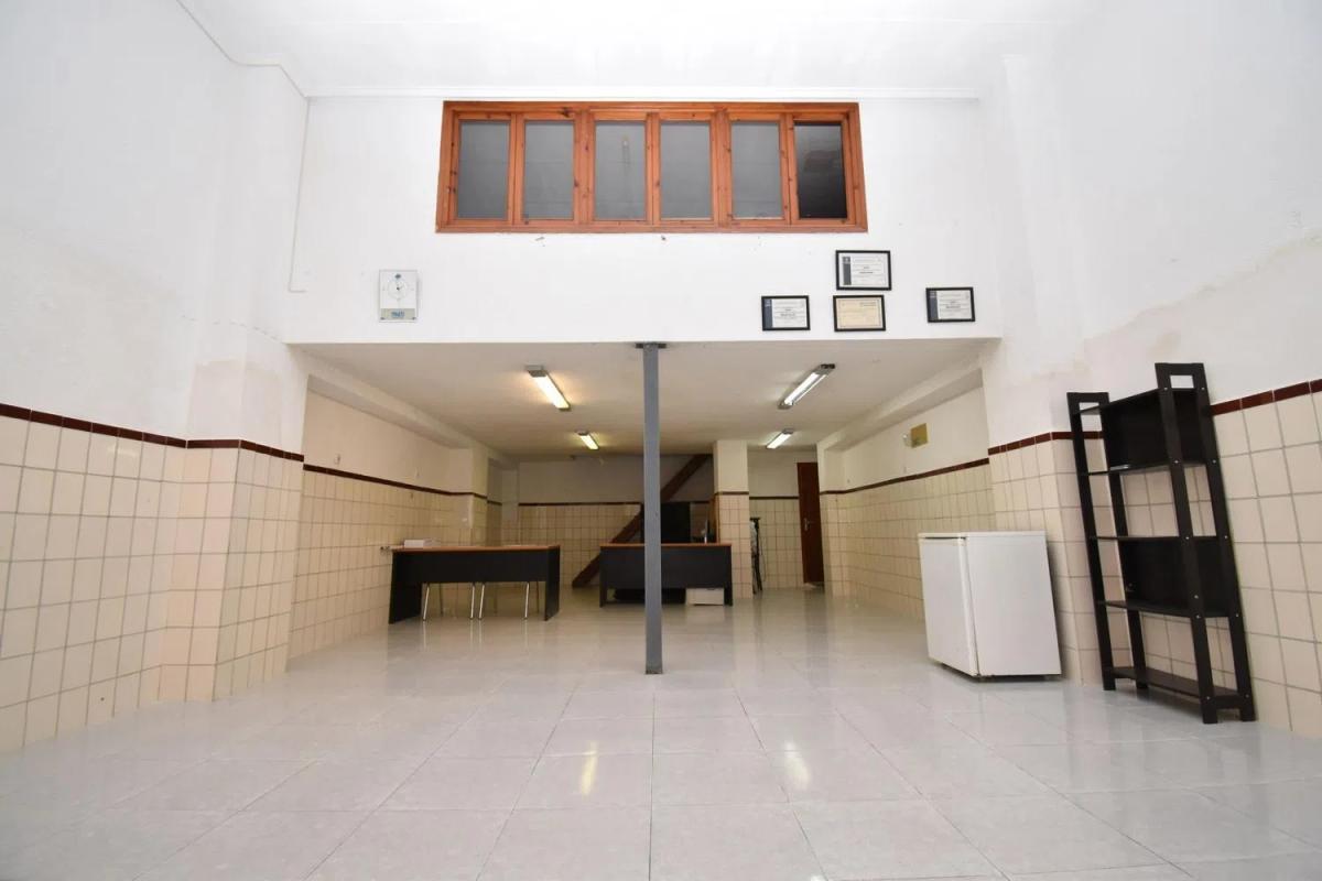 Продажа отдельного шале в Centro, Санта Пола photo 1