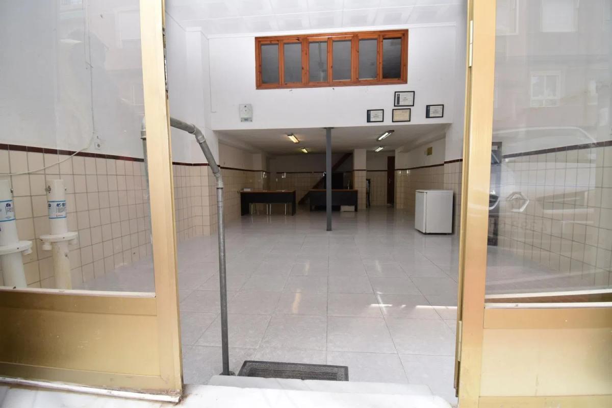 Продажа отдельного шале в Centro, Санта Пола photo 2