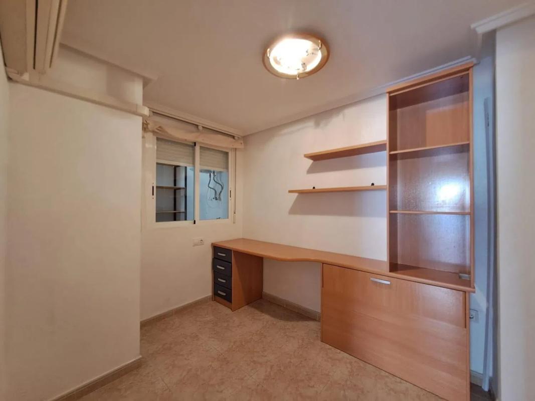 Продажа отдельного шале в  Centro, Санта Пола photo 4