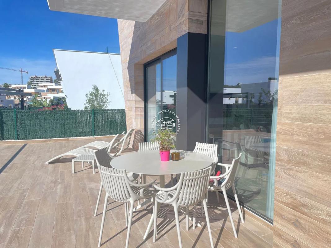 Venta de chalet independiente en Calle d'Equador, Finestrat
 photo 4