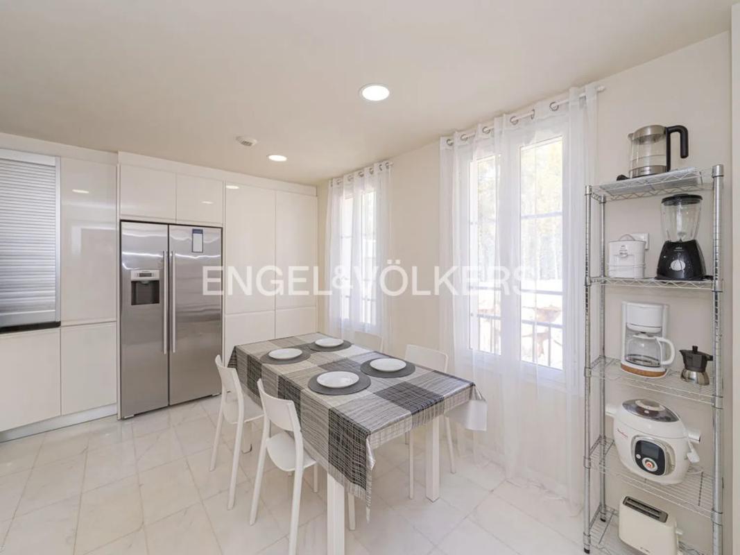 Venta de chalet independiente en Calle Londres, Finestrat
photo 3