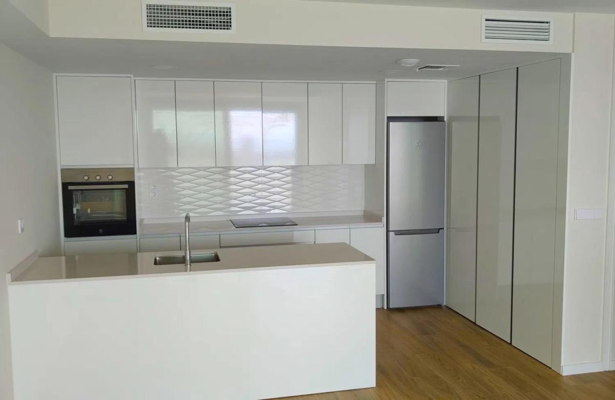 Продажа квартиры на Calle de Colombia, Финестрат
photo 2
