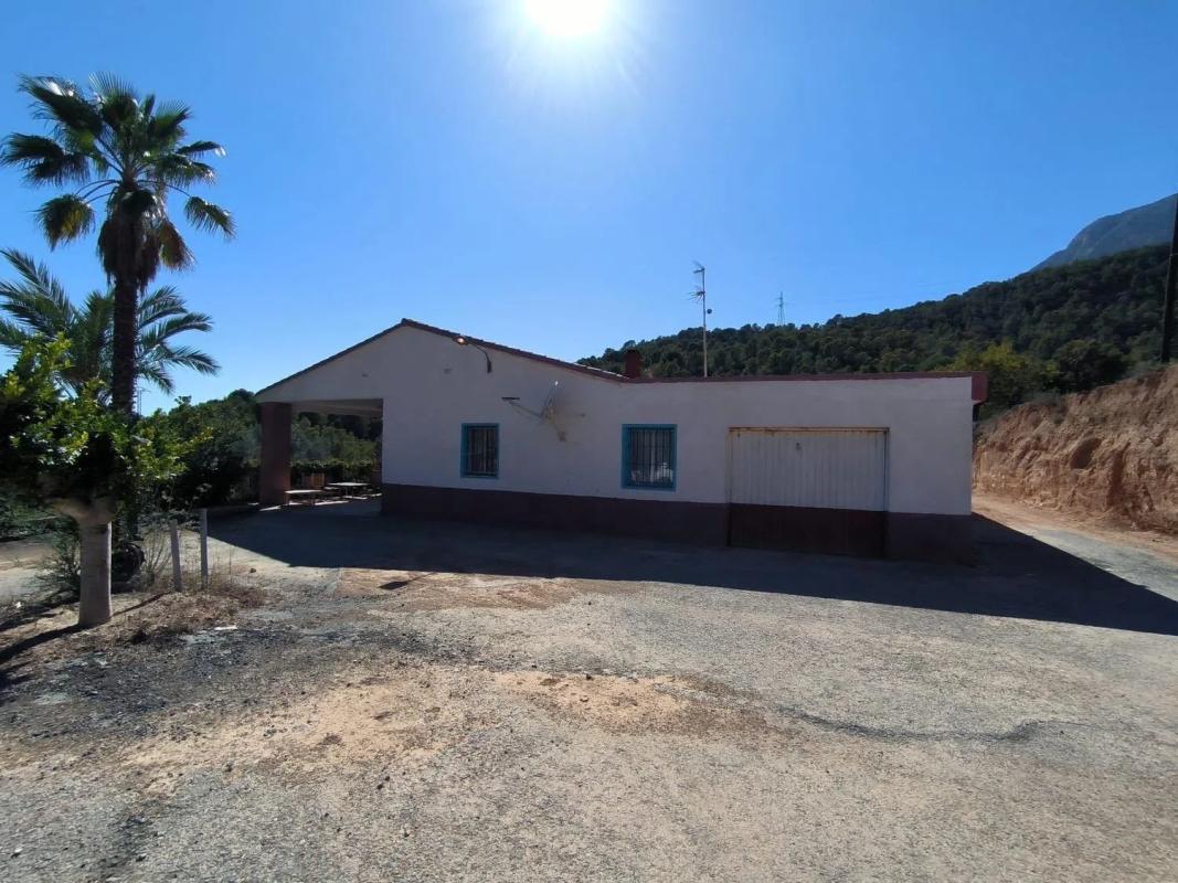 Sale of independent chalet in Finestrat Pueblo, Finestrat
photo 2