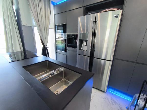 Коттедж на продажу в  Balcón de Finestrat-Terra Marina, Финестрат photo 4