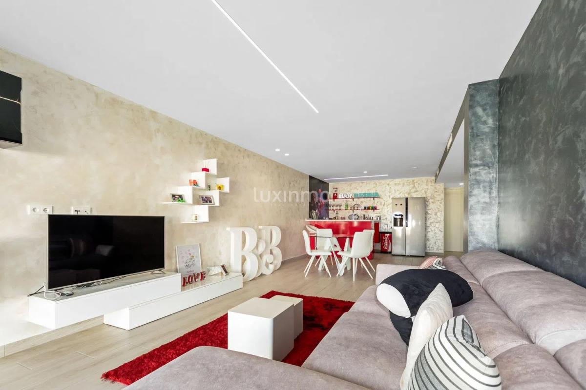Sale of independent chalet in Balcón de Finestrat-Terra Marina, Finestrat
photo 3