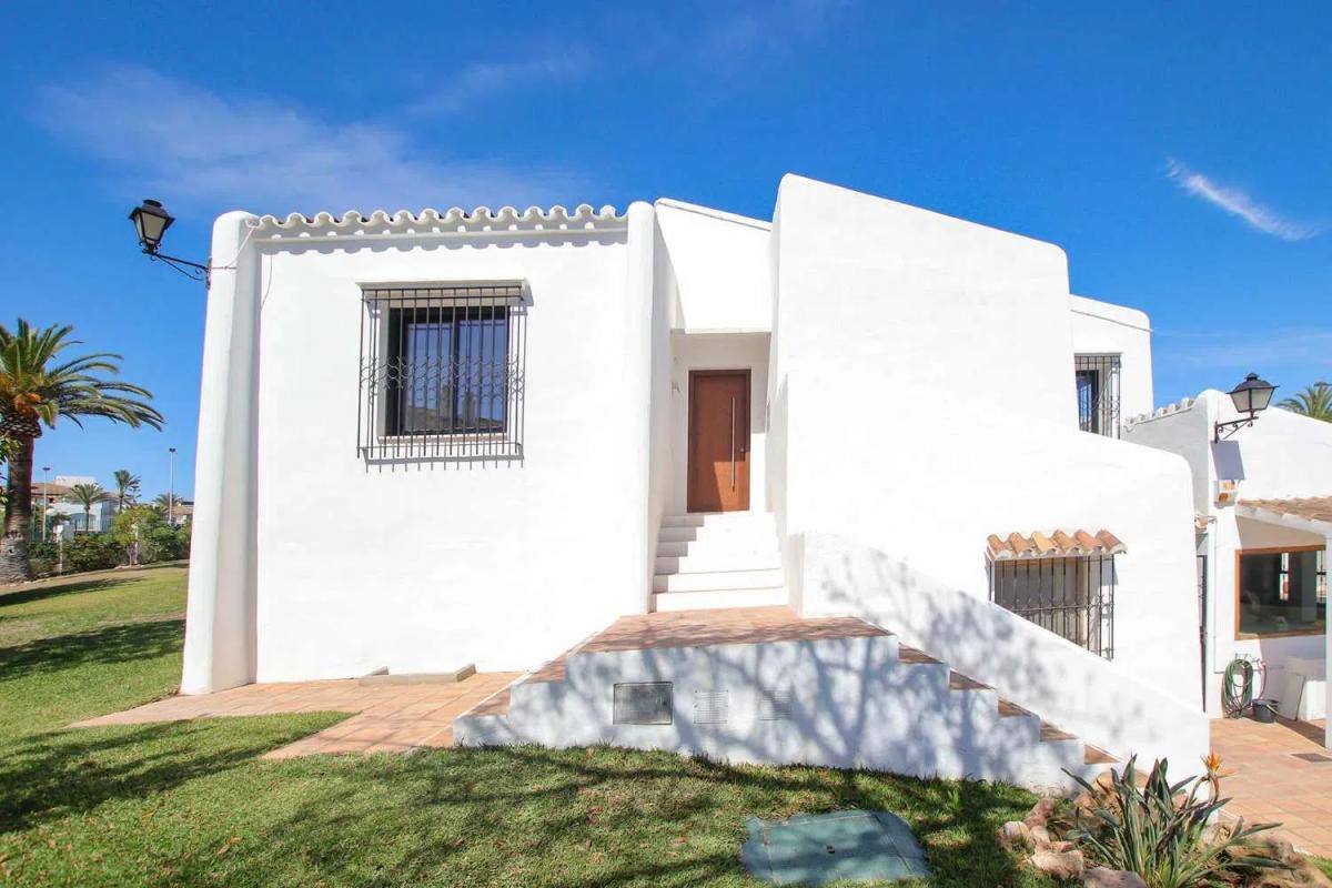Penthouse sale in  Avenida de Manolete s/n, Marbella photo 5