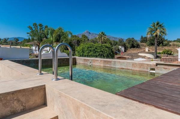 Piso en venta en  Calle 03B Nva Andaluc, Marbella photo 1