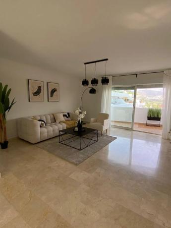 Apartment for sale in  Calle Real, Marbella photo 1