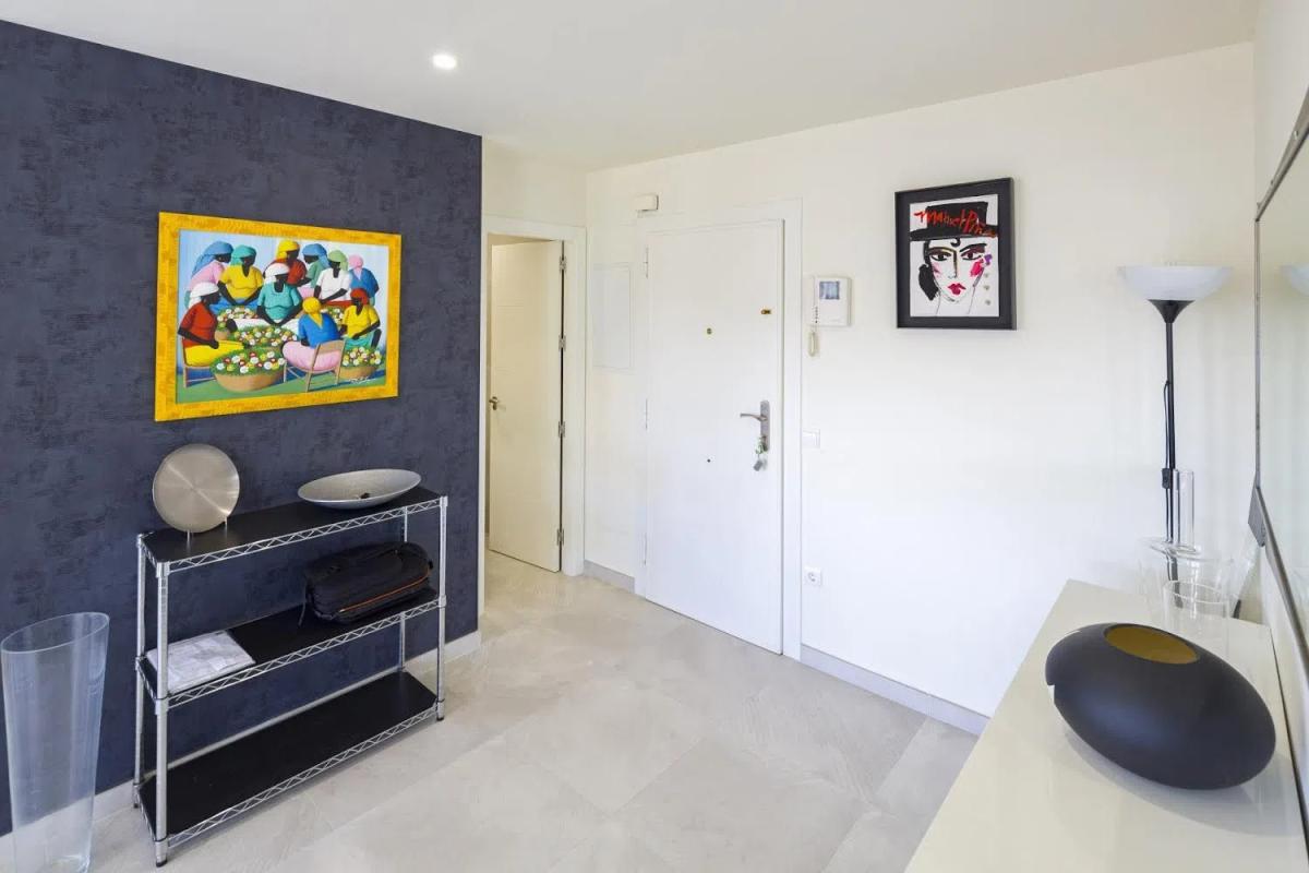 Penthouse sale in Barrio La Dama de Noche-La Alzambra, Marbella photo 4