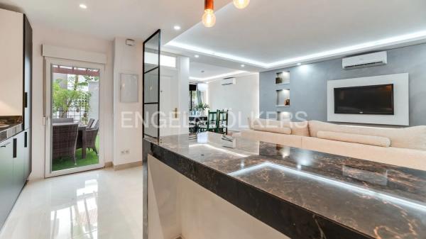 Duplex for sale in Calle las Ventas, Marbella photo 3