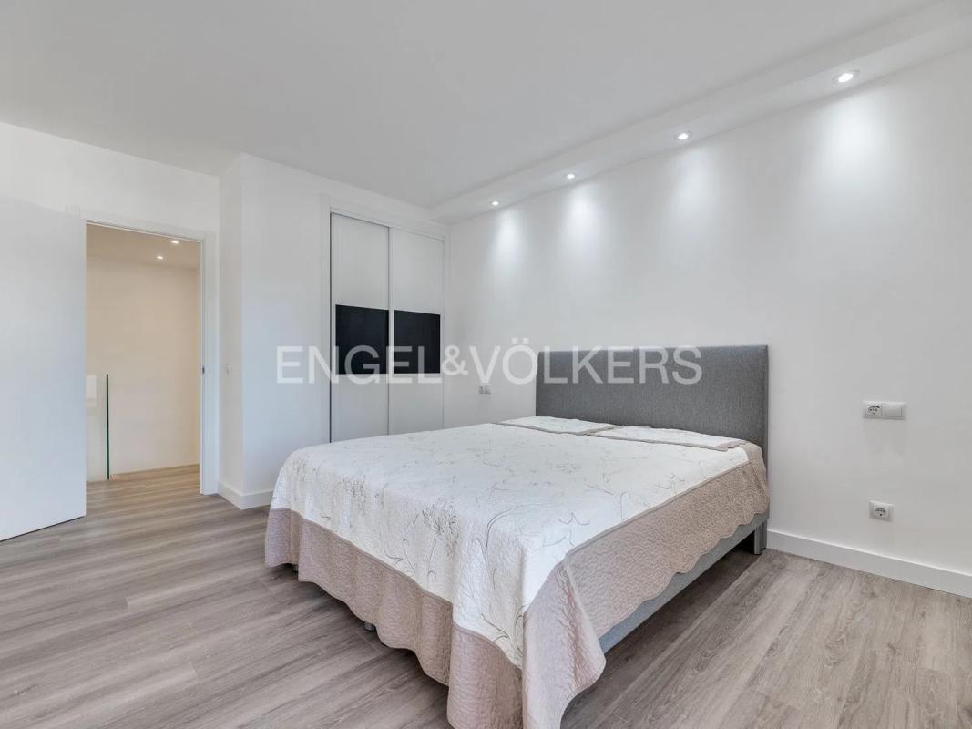 Продажа дуплекса на Calle el Califa, Марбелла photo 5