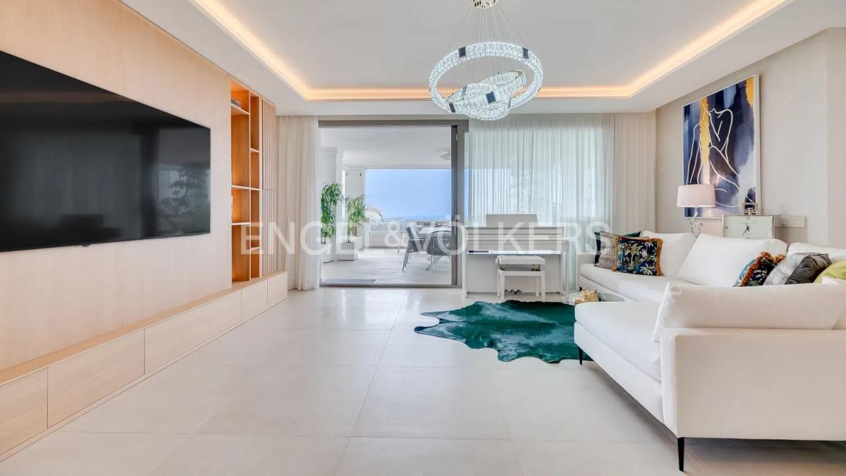 Venta de piso en Calle Auriga, Marbella
photo 2