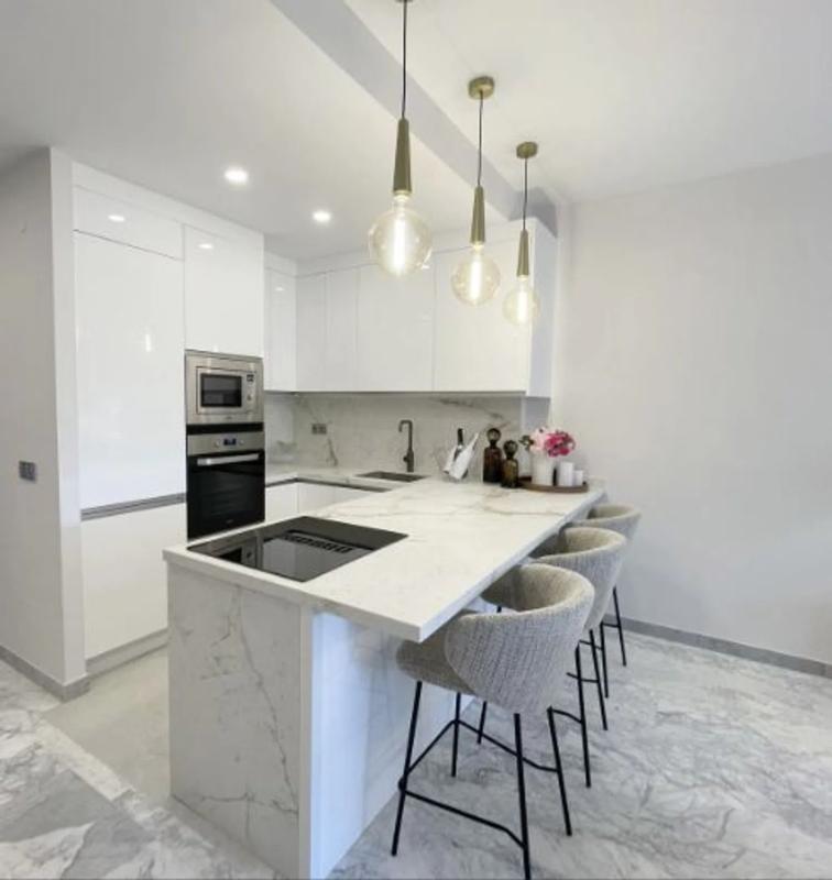 Sale of apartment in Calle los Granados, Marbella
photo 5