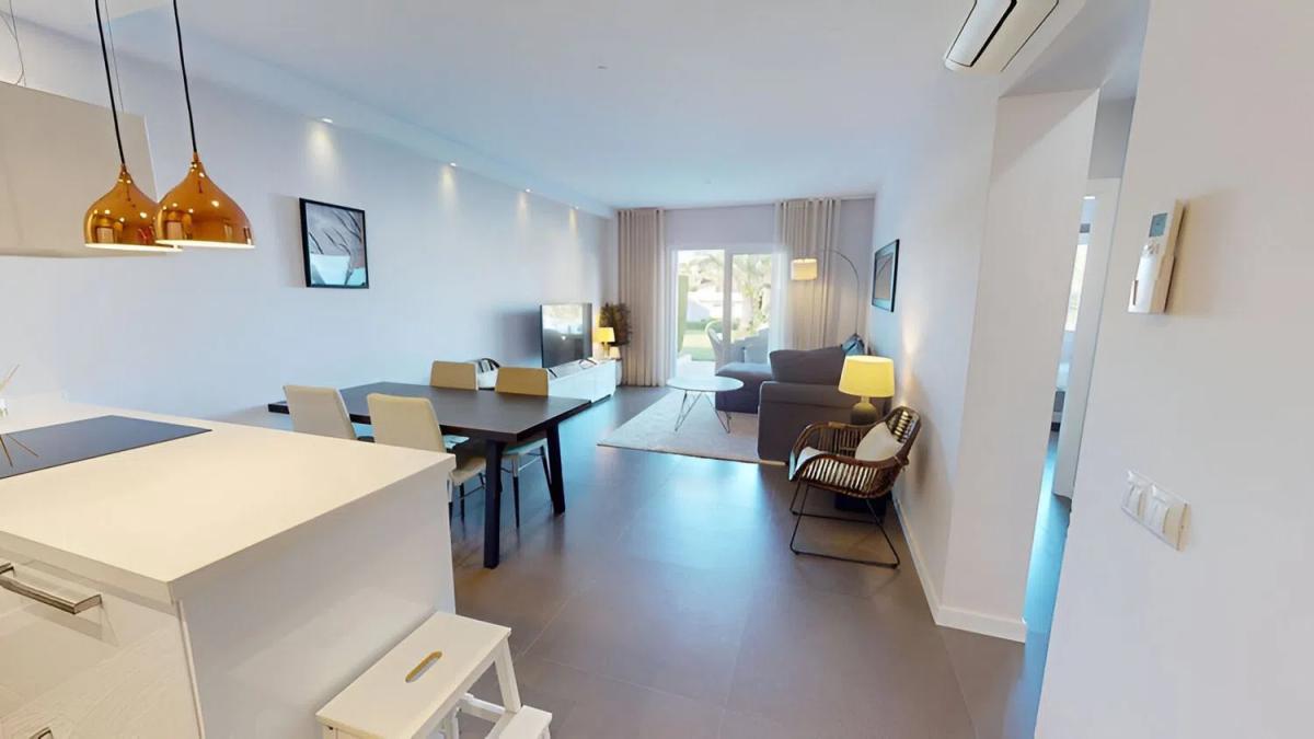 Sale of apartment in Barrio Aloha, Marbella
photo 2