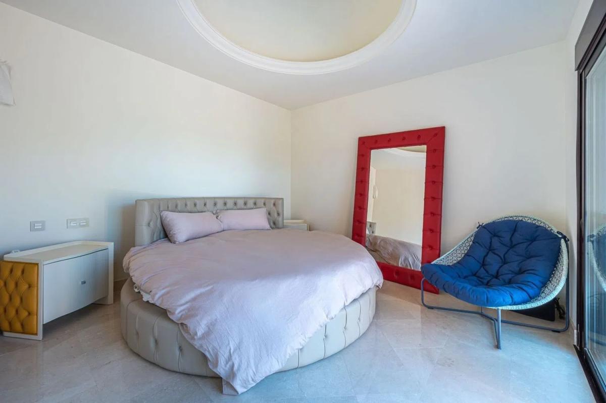 Sprzedaż duplexu w Avenida Príncipe Salman, 3, Marbella photo 4