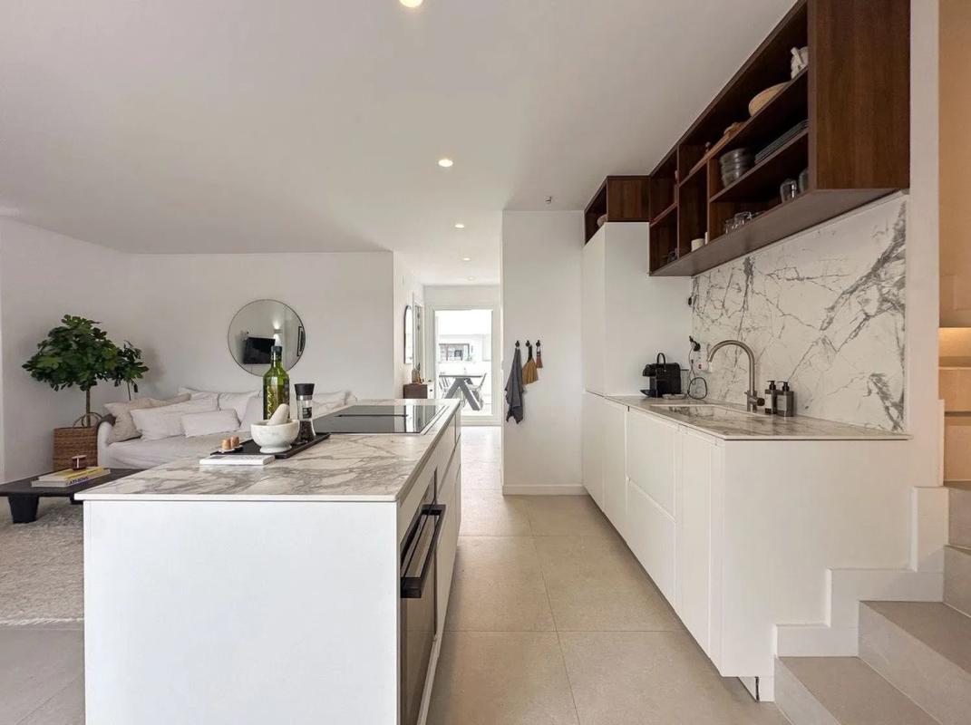 Sale of apartment in Calle las Ventas, Marbella
photo 1