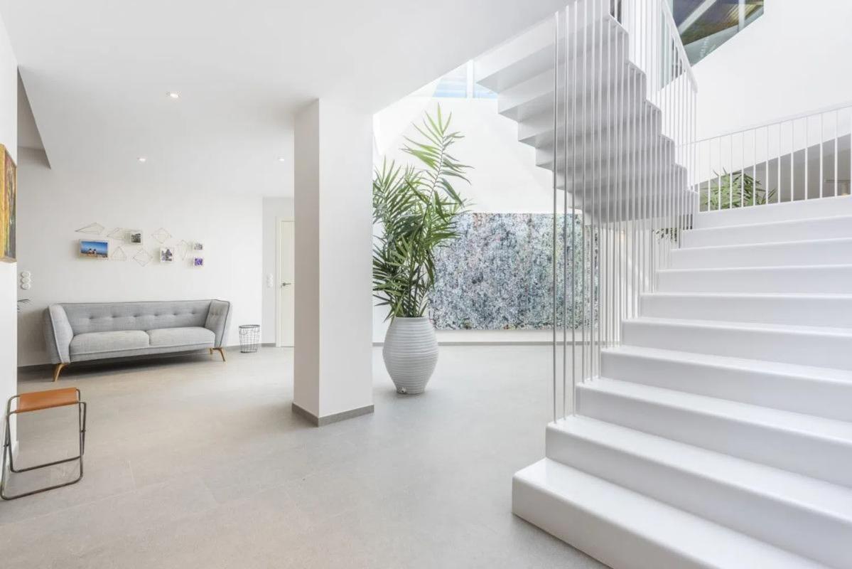 Venta de chalet independiente en Barrio Las Brisas, Marbella
 photo 3