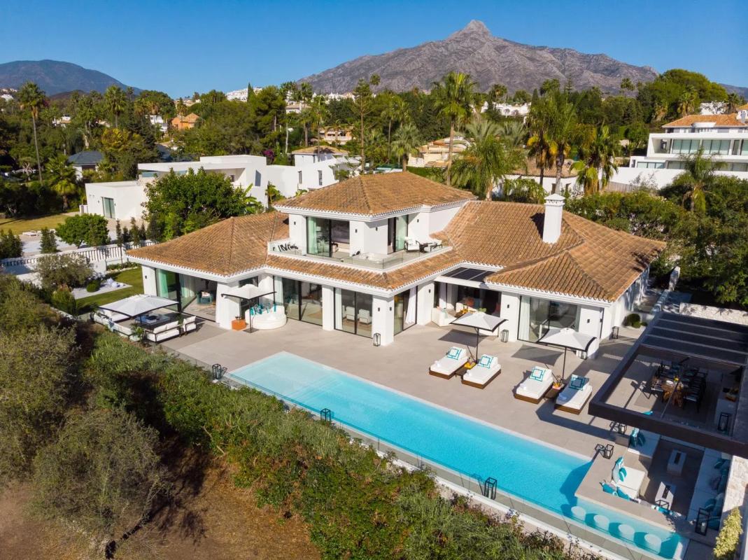 Venta de chalet independiente en Barrio Las Brisas, Marbella
 photo 4