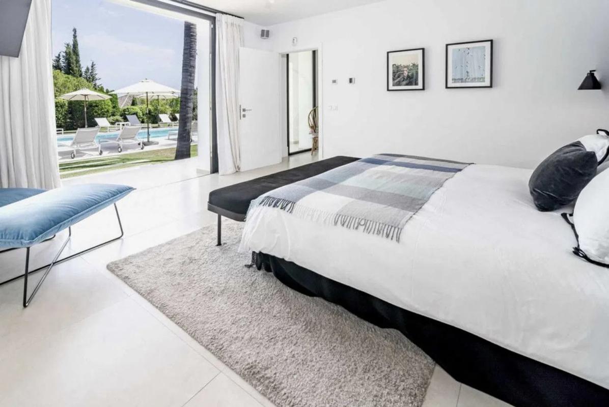 Продажа отдельного шале в Calle Cartuja 17-D, Марбелла photo 4