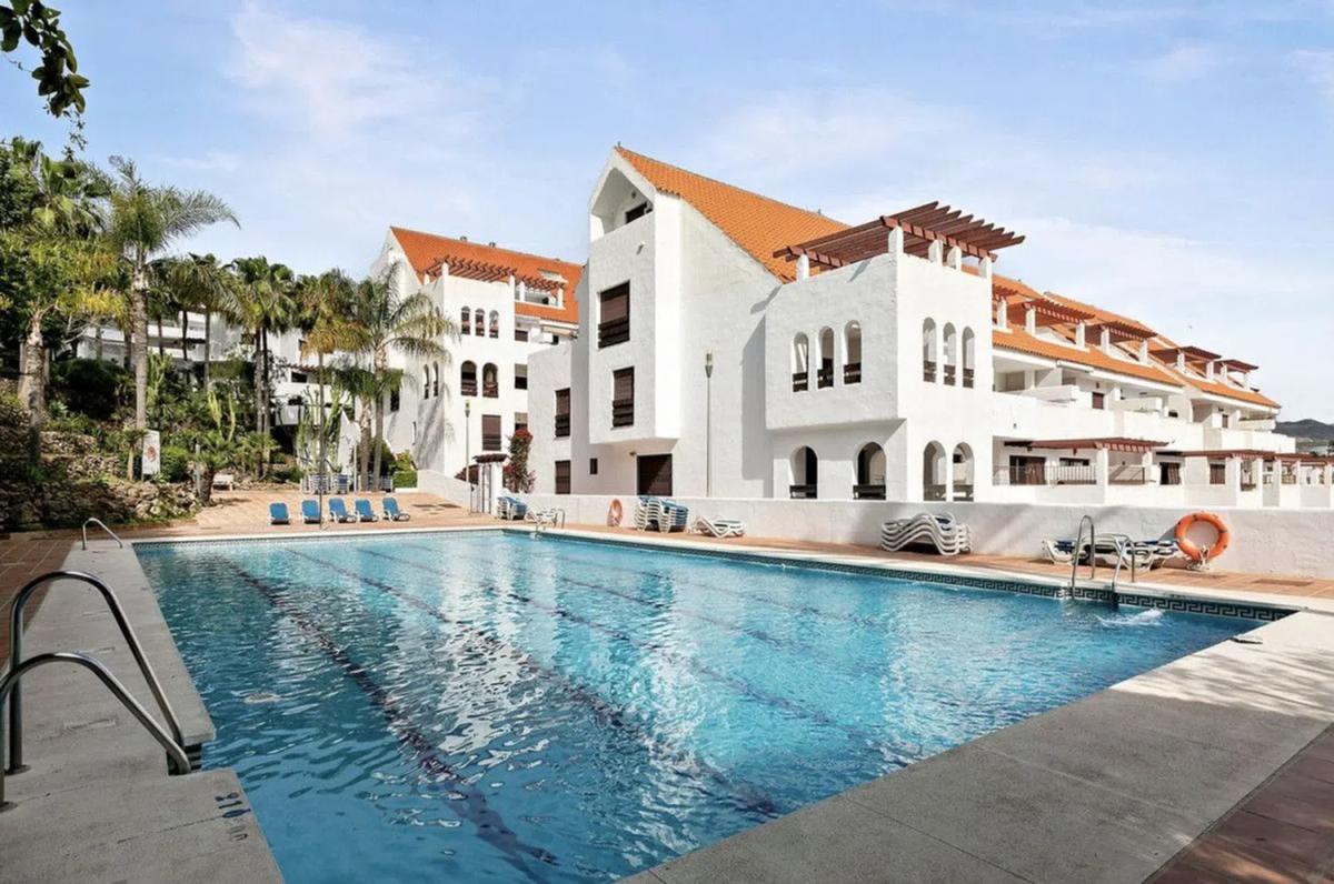 Sprzedaż duplexu w Calle Orión, Marbella photo 1