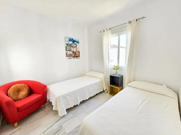 Penthouse for sale in  Urb. Los Naranjos, Marbella photo 3