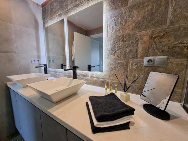 Penthouse for sale in  Barrio Aloha, Marbella photo 4