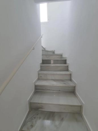Penthouse for sale in  Barrio Las Brisas, Marbella photo 3