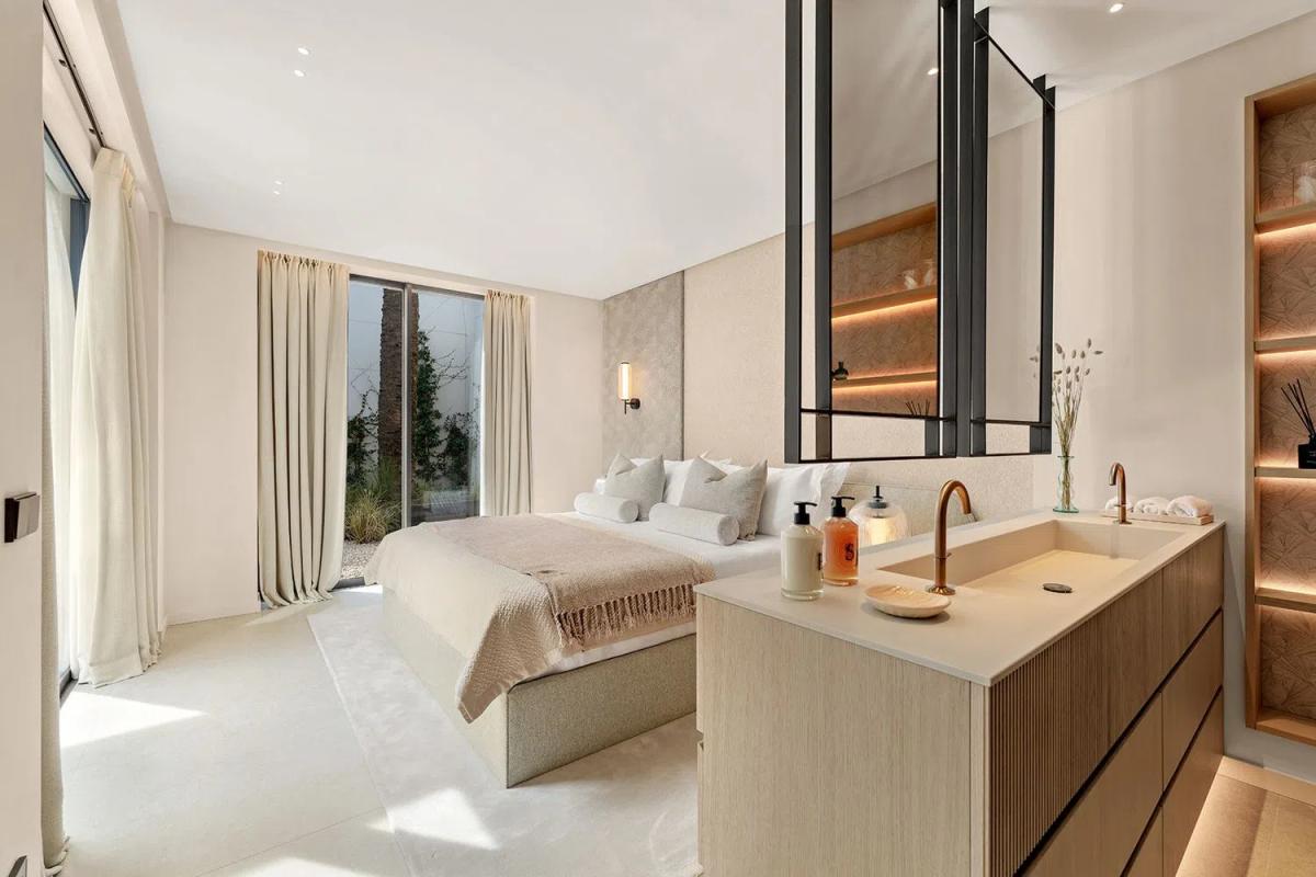 Продажа отдельного шале в  Barrio Los Naranjos, Марбелла photo 5