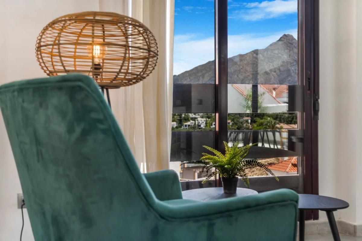 Duplex sale in Calle las Ventas, 4 -374, Marbella photo 3