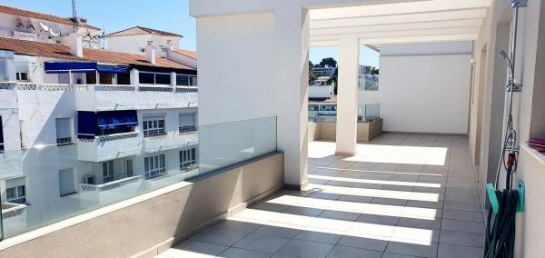 Penthouse for sale in  Calle Torrente Ballester, Marbella photo 2