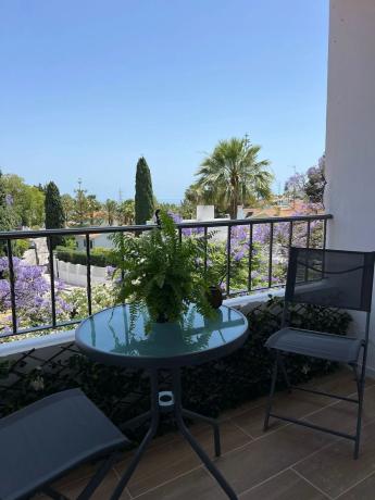 Studio for sale in Barrio Las Brisas, Marbella photo 1