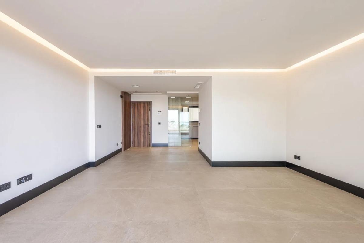Venta de piso en Barrio Los Naranjos, Marbella
photo 2