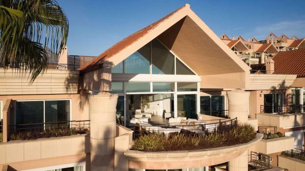 Penthouse for sale in  Barrio Los Naranjos, Marbella photo 4