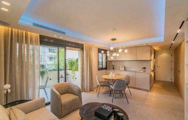 Sale of flat in Calle los Lirios, Almoradí
 photo 2