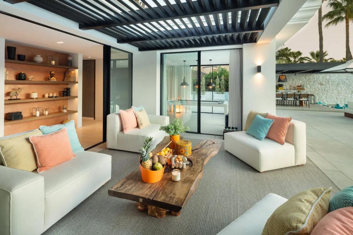 Sprzedaż niezależnego domku jednorodzinnego w Calle Copenhague 30-D, 37 -32, Marbella photo 4