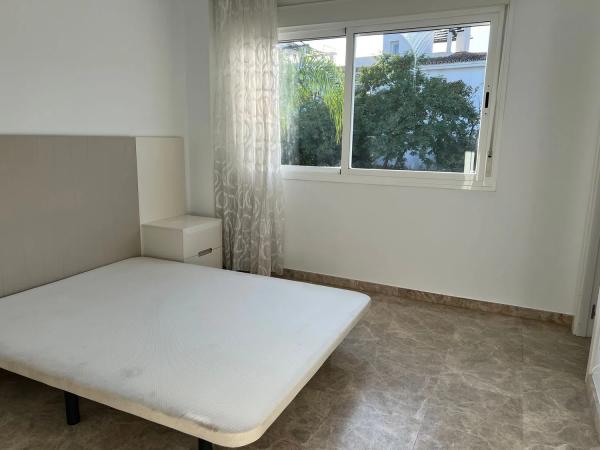 Dupleks na sprzedaż w Urbanización Los Naranjos de Marbella, 98, Marbella photo 4