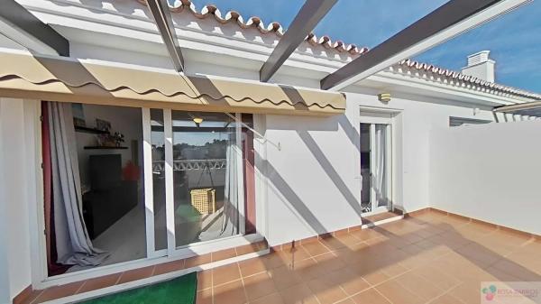 Penthouse for sale in  Barrio Rodeo Alto-Guadaiza-La Campana, Marbella photo 4