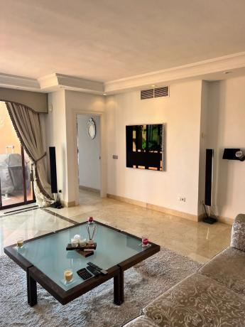 Penthouse for sale in  Barrio La Dama de Noche-La Alzambra, Marbella photo 2