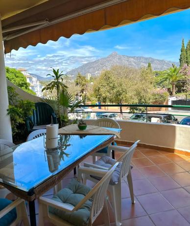 Dupleks na sprzedaż w Barrio Nueva Andalucía, Marbella photo 1