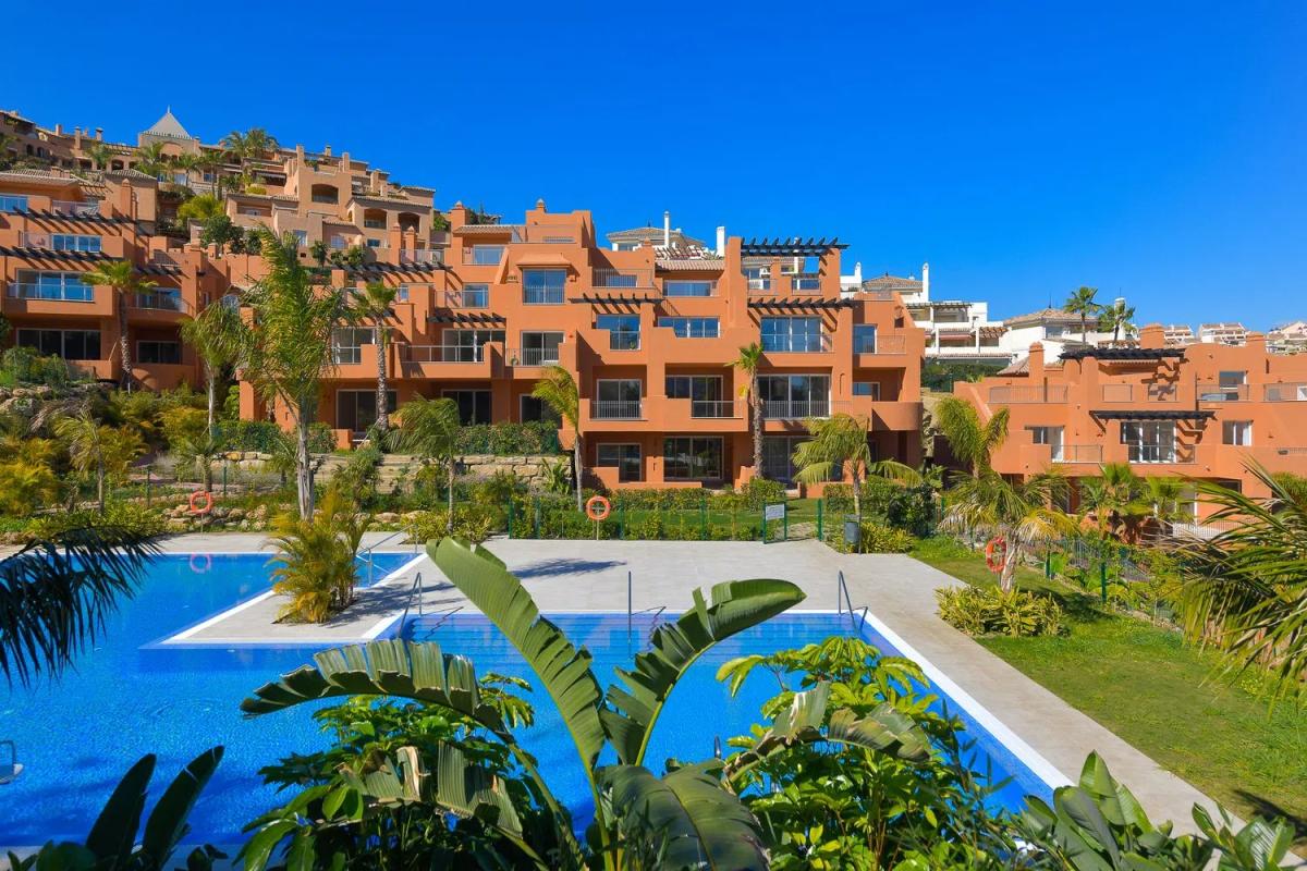 Venta de piso en Calle Osa Mayor, Marbella
photo 1