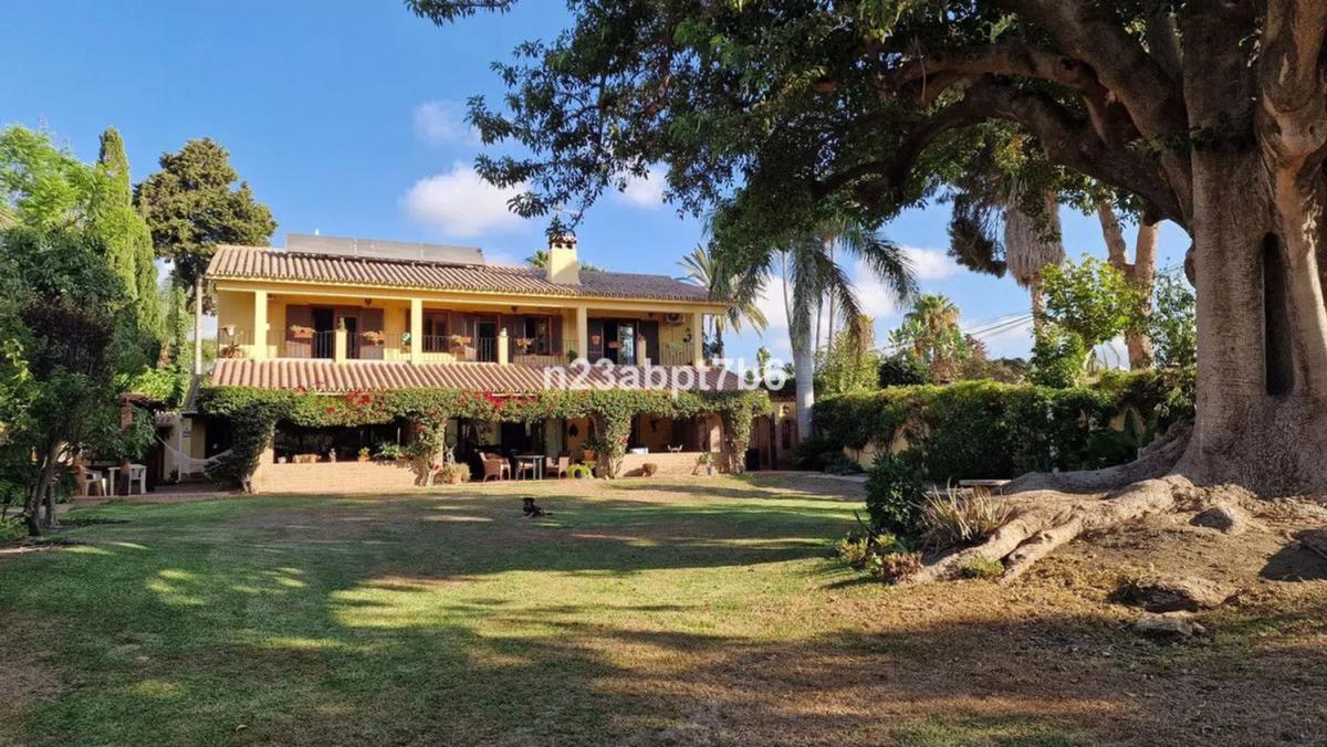 Venta de chalet independiente en Barrio Puerto Banús, Marbella
 photo 2