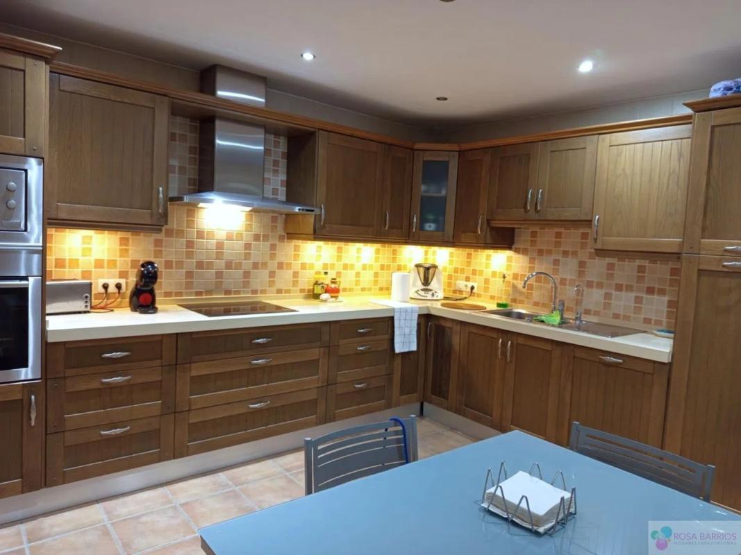 Venta de piso en Barrio Nueva Andalucía, Marbella
 photo 3