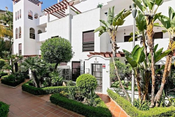Dupleks na sprzedaż w Barrio Nueva Andalucía, Marbella thumbnail 2
