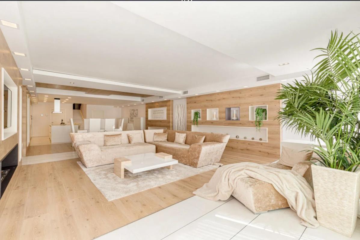 Продажа дуплекса на Avenida Avenue Avenue José Banús, 9, Марбелла photo 1