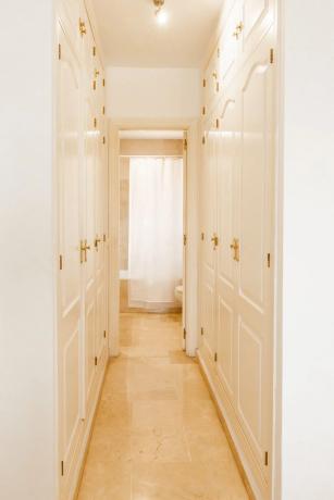 Apartment for sale in Calle Real, 15, Marbella thumbnail 2