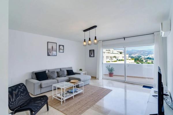 Apartment for sale in Calle las Ventas, 18, Marbella thumbnail 1